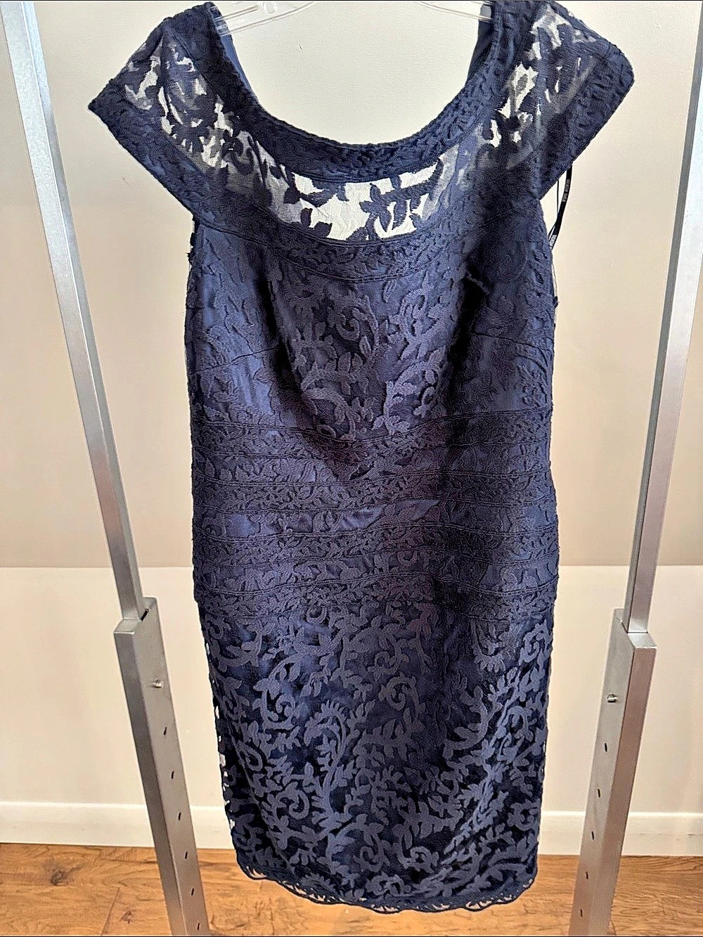 Tadashi Shoji Embroidered Banded Lace Cap Sleeve Sheath Dress Sheath Dress Blue
